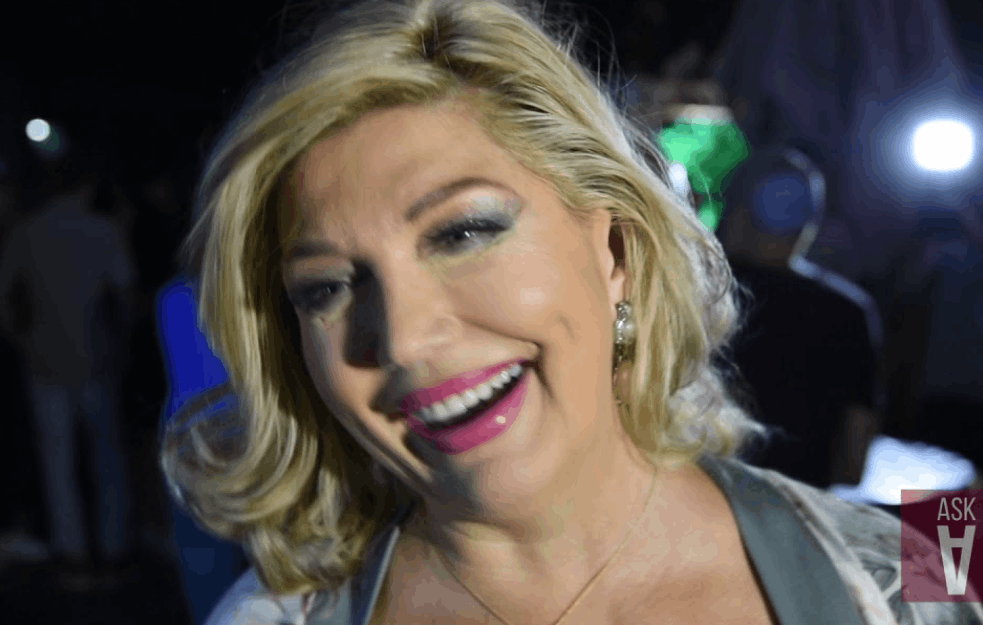 VOLELA JE CELA BIVŠA JUGA: Kad je SUZANA bila <span style='color:red;'><b>LOTO DEVOJKA</b></span>! (FOTO)